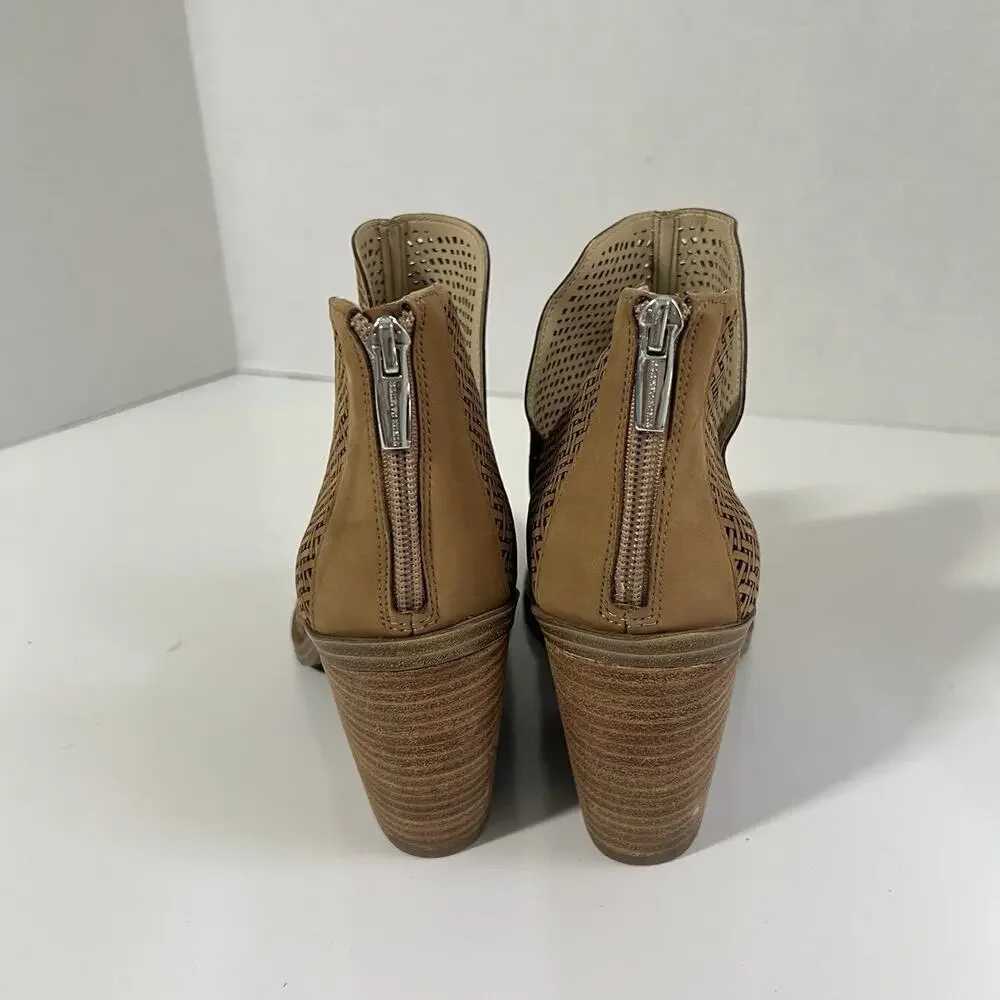 Vince Camuto Gibbela Perforated Woven Booties Tan Size 11 Zip Back Pointy Wester